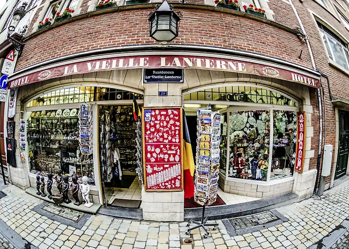 Отель La Vieille Lanterne *