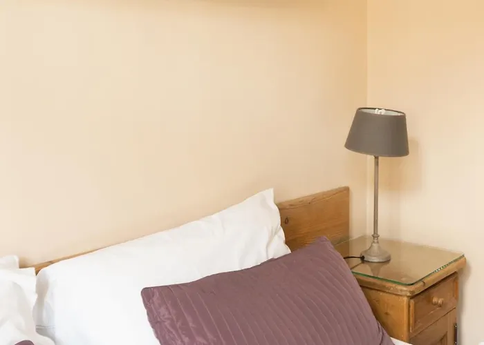 La Vieille Lanterne Hotel *