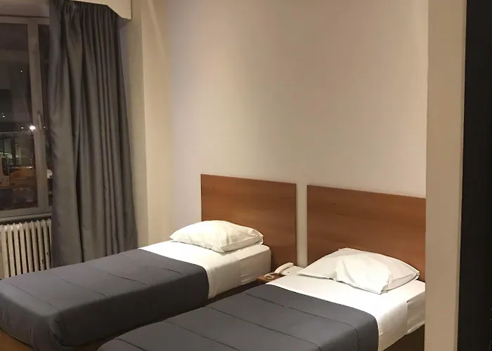 皇家酒店 酒店 *