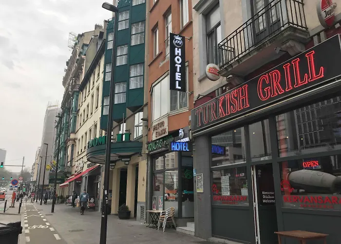 皇家酒店 酒店 *