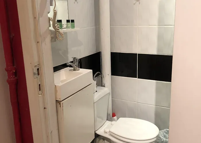 Le Grand Colombier 2*