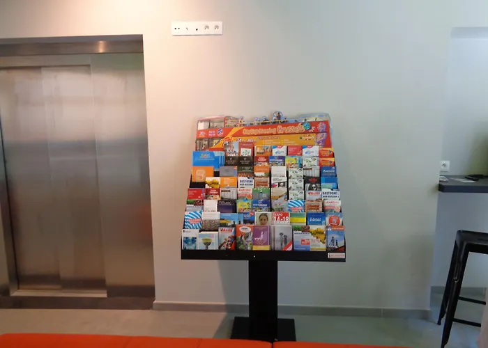 Brxxl 5 Centre Hostel *