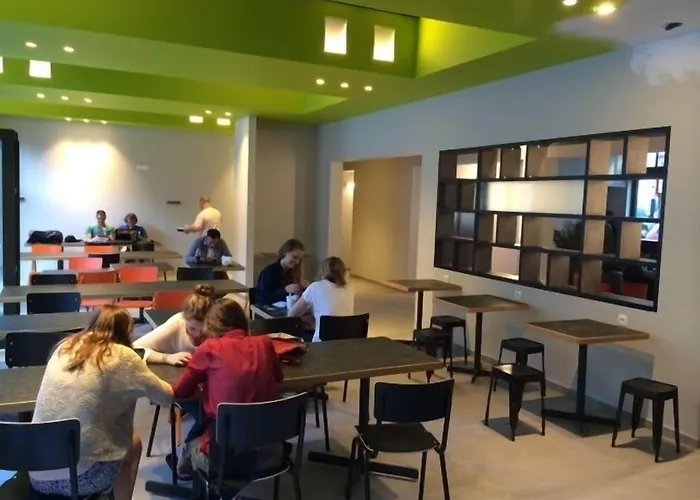 Brxxl 5 Centre בריסל