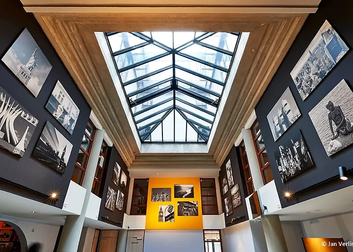 슬립 웰 유스 호스텔