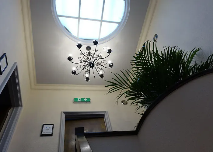 Daire J And R Brüksel