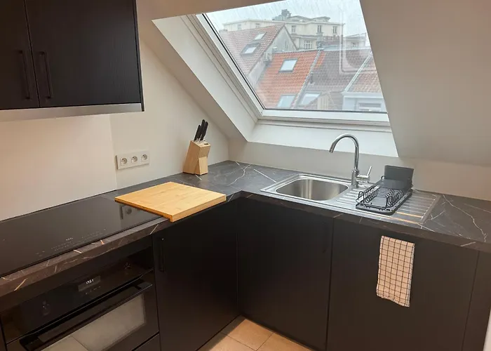 The Experience - 2 Bedroom Bright, Spacious & Appartement *