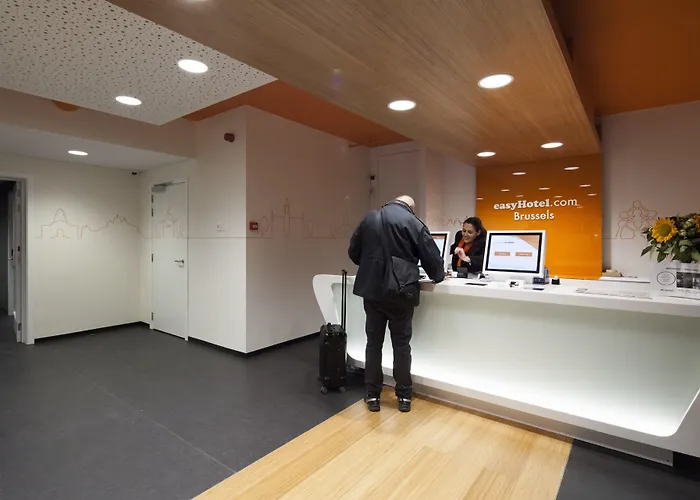 Hotel Easyhotel City Centre 3*