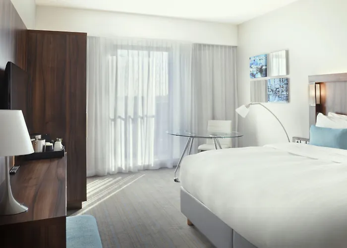 Courtyard By Marriott Eu