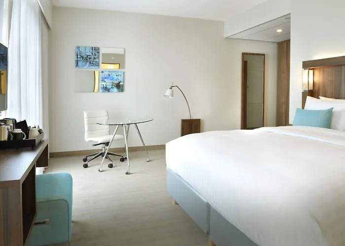 Courtyard By Marriott Eu מלון בריסל