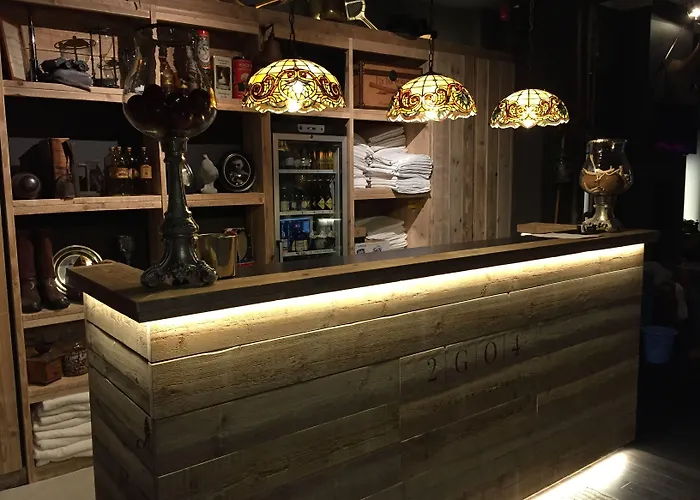 Hostal The Legacy By 2go4 Center *