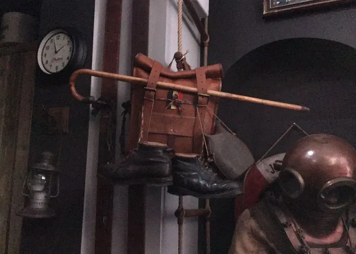 The Legacy By 2go4 Center Hostal Bruselas