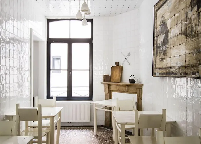 La Maison Haute Guest house 4*