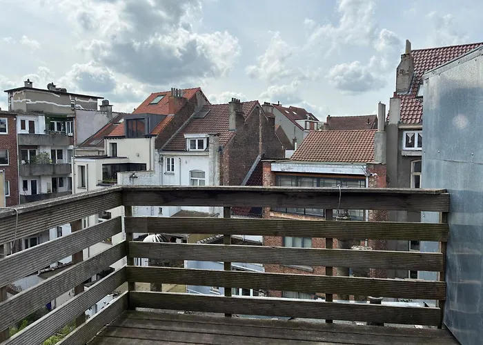 Charming Entire Duplex For 5 In Saint-gilles, * Brusel