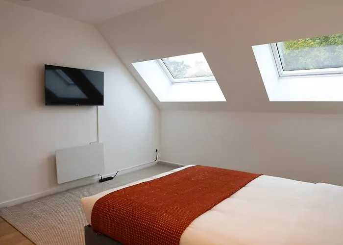 Douvres 7 * Brüksel