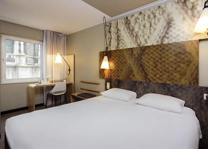 Ibis Centre מלון 3*