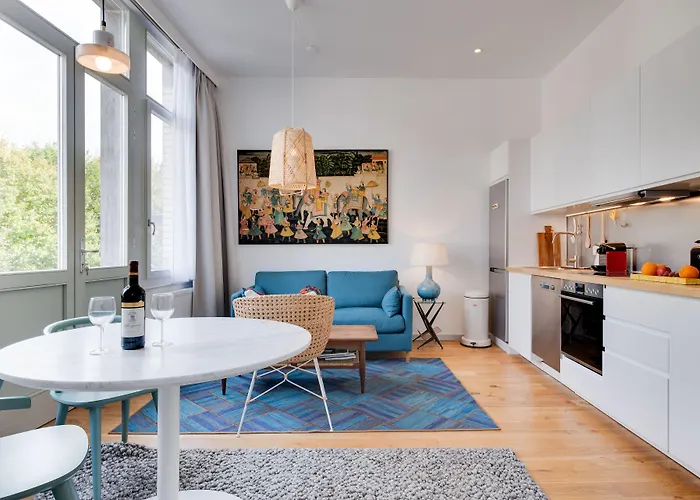 Europea Newton Boutique Residences 3*