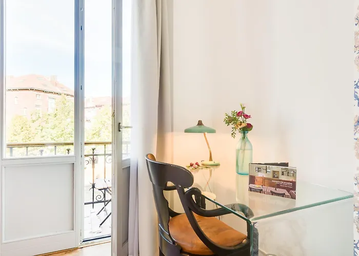 Newton Boutique Residences - Eu Area 4*