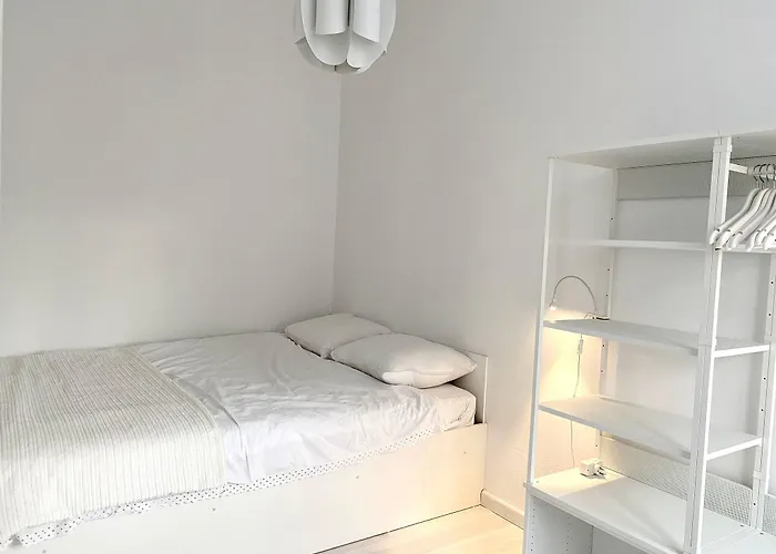 Wit Ii, Near Metro, Train N7670 * Brussels