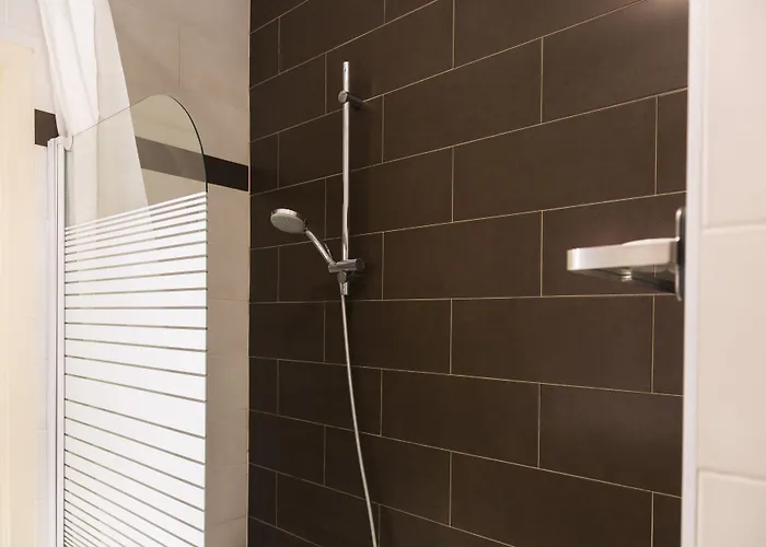 Center Design Apartman