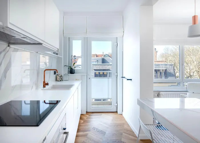 Moliere Design Apartment *