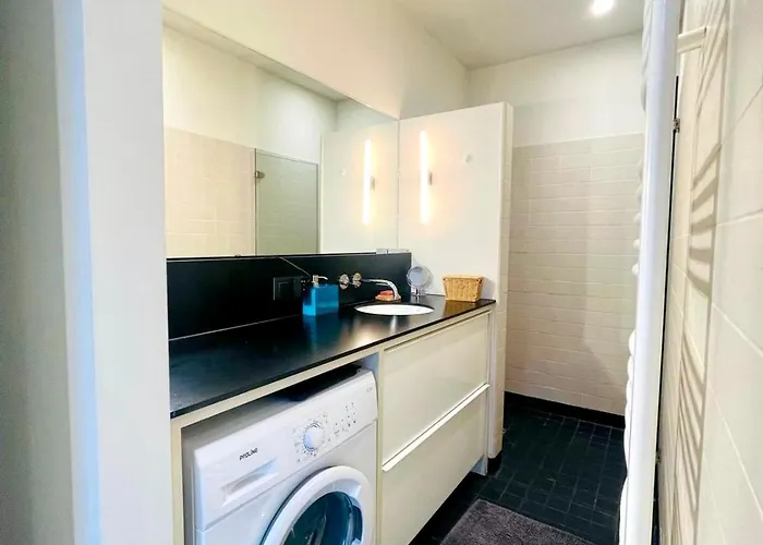 Elegant Quiet And Bright * Brüssel