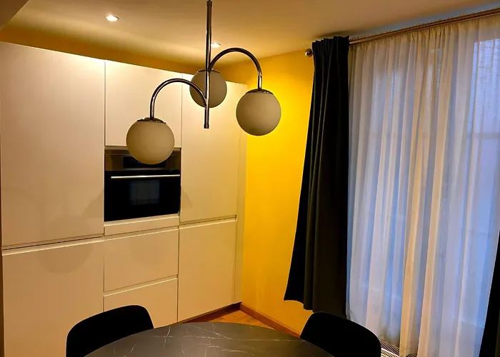 Family Heritage Grand Place * Brüssel