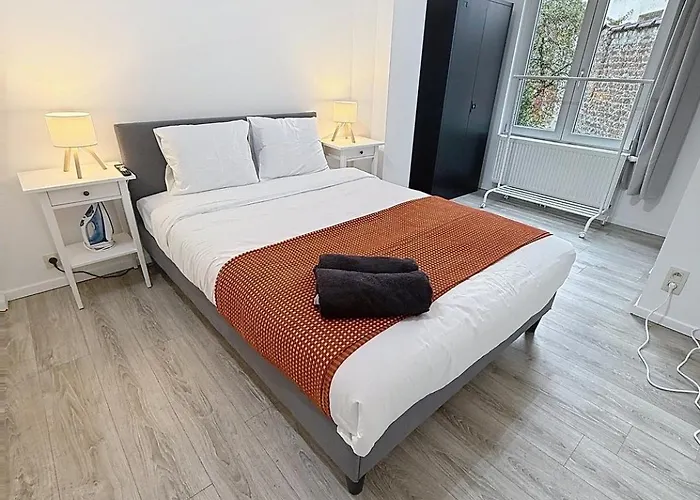 Apartment Fernand Cocq