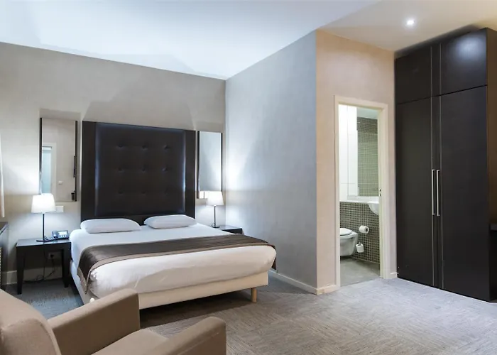 Chambord מלון 3*