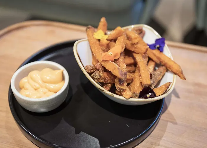 מלון Novotel Off Grand Place