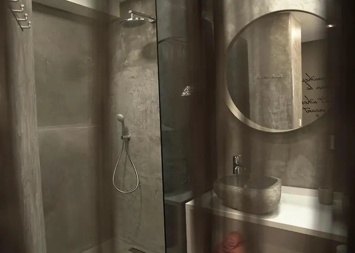 Couette-café Be In 4*