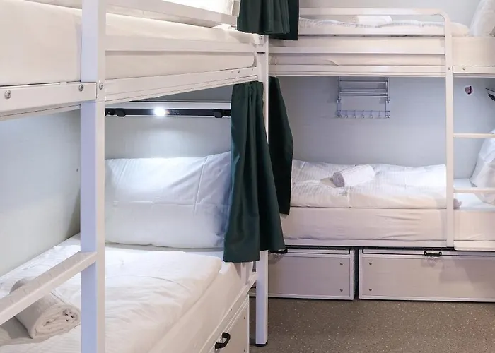 Hostel Bx Downtown -