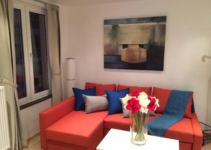 - Steps Grand Place - Local Vibrant Neighbourhood Apartment Brussels