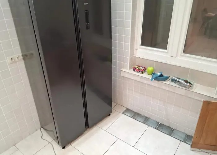 House Near Forest 125 M² For 6 Guests Brüssel