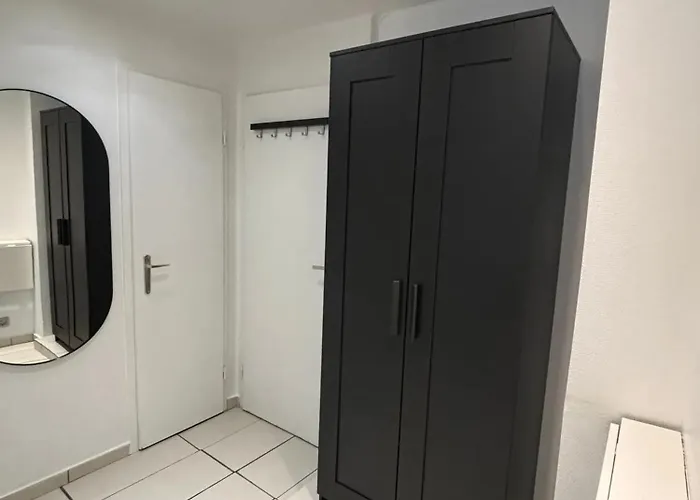 Comfortable Apartment In Brussels, 35 M², 3 Persons 公寓