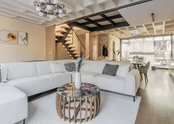 فيلة Kweni House بروكسل