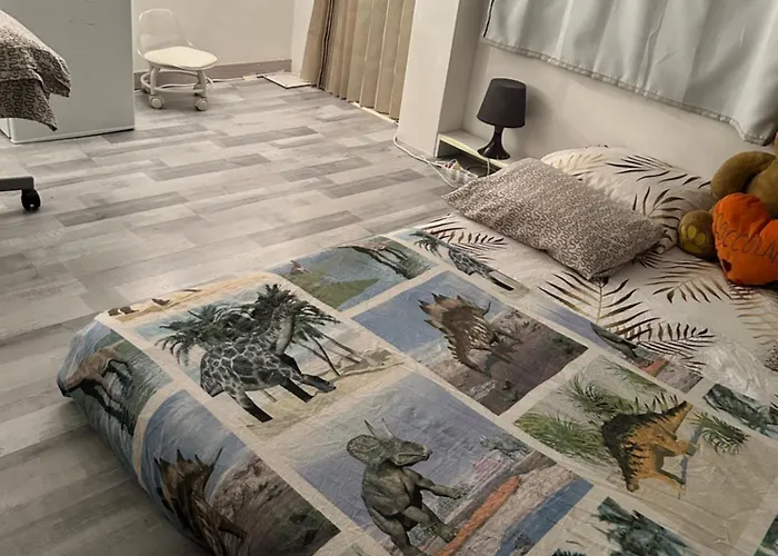 Belle A Sous Pente Au Coeur De Accommodatie bij particulieren Brussel