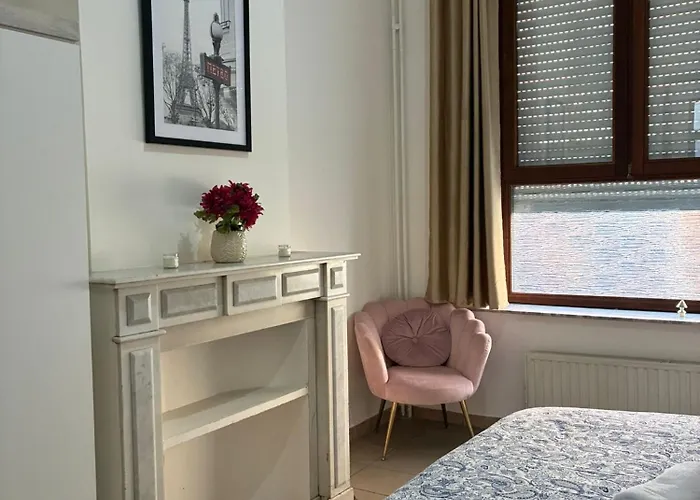 Et Dans Un Immeuble * Brussel