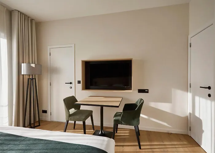 Hotel apartamentowy Georges Henri