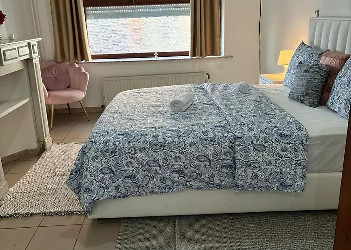 Et Dans Un Immeuble Séjour chez l'habitant *