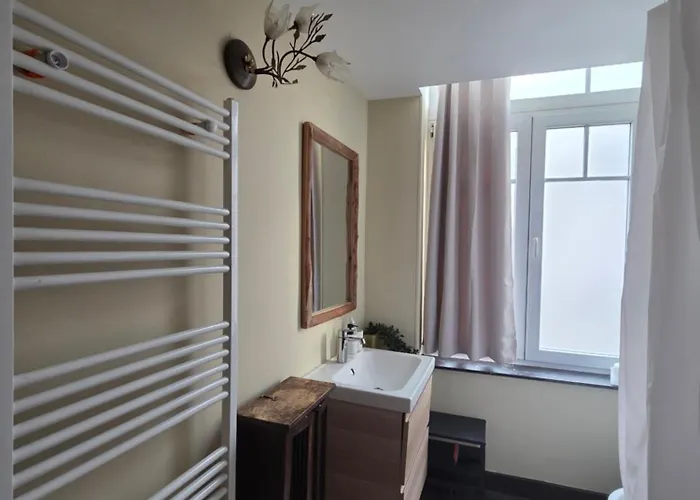 Гостевой дом Pb155, Balcony With Street View