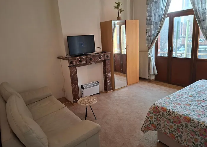 Et Dans Un Immeuble *