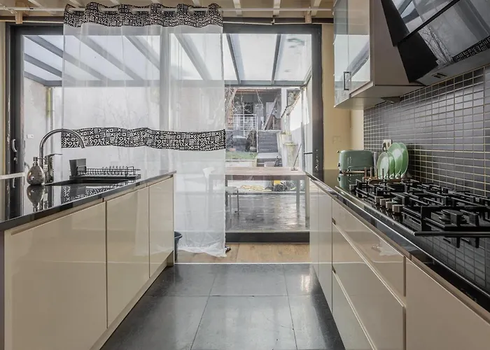 Kweni House Villa Bruselas