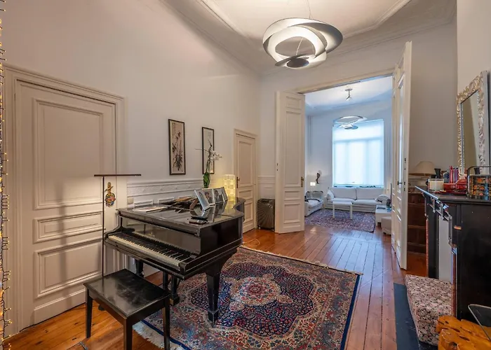 Euro Edens Cosy Historic In Jacuzzi, Garden, Location Gæstehus Bruxelles