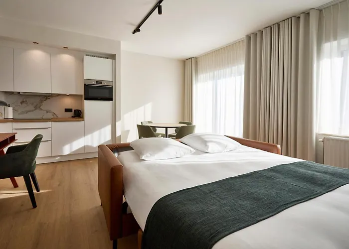 Georges Henri Hotel apartamentowy *