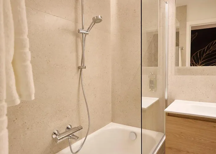 Georges Henri 브뤼셀