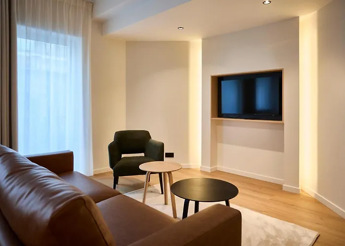 Georges Henri 아파트호텔