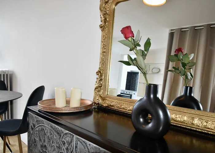 Avenue Louise Skyline View * Bruxelles