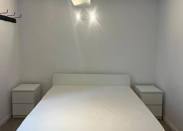 Large 3-bedroom In * Bruxelas