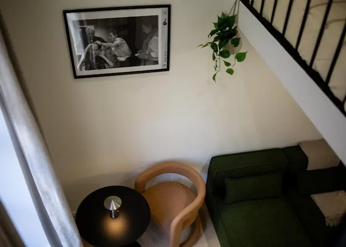 Avec Mezzanine Et Terasse *