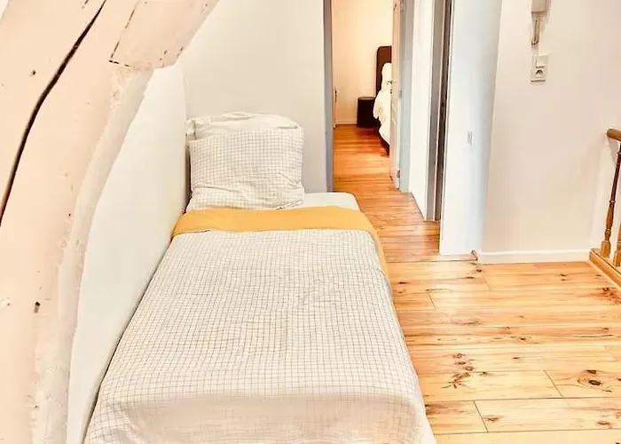 Spacious Terrace In The Heart Of * Bruxelles